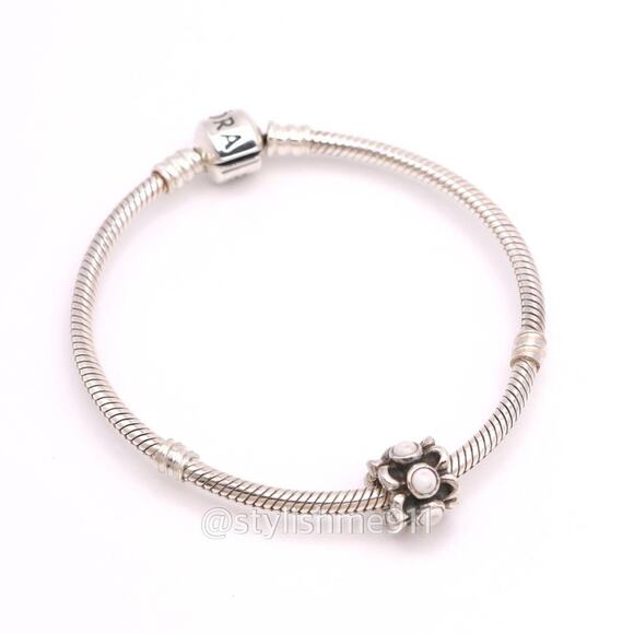 Authentic PANDORA Sterling Silver Forget Me Not White Agate Charm - Picture 5 of 9